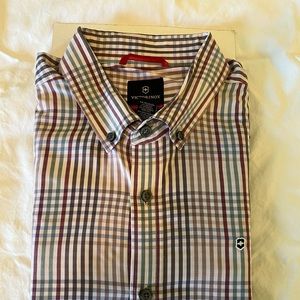Victorinox dress shirt - Men’s Large - Check pattern